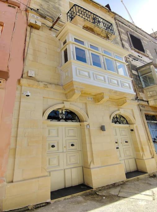 Crew 2 Savynomad Harbour Residences Wow Views Cospicua Exteriér fotografie