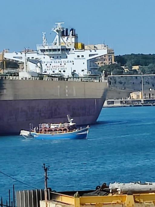 Crew 2 Savynomad Harbour Residences Wow Views Cospicua Exteriér fotografie